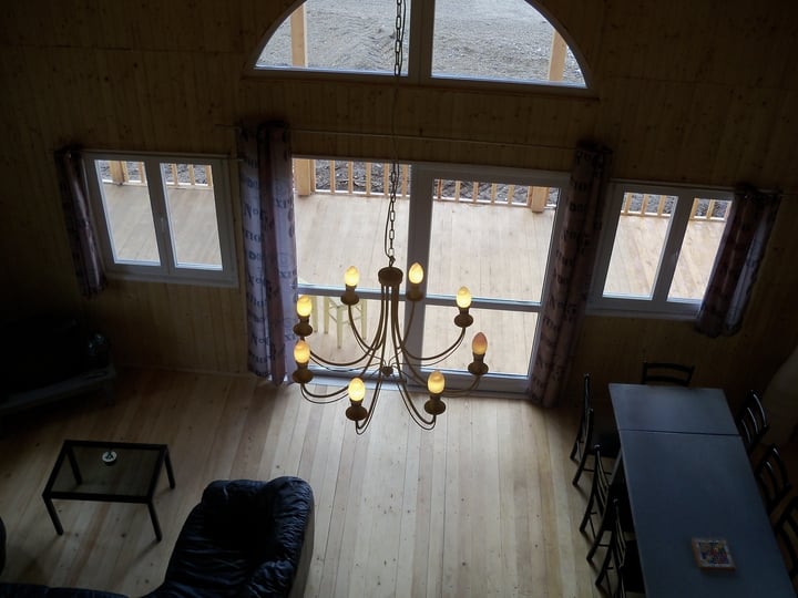 Séjour et mezzanine Les Chevreuils